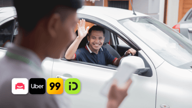 Motorista de app sorrindo, em destaque logo '99' 'Uber' 'inDrive'